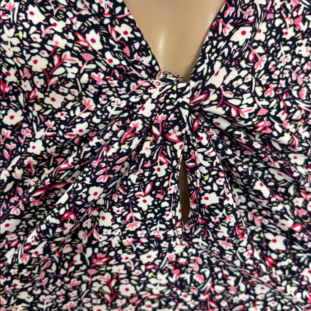 Tommy Hilfiger Black Sleeveless Floral Tie-Neck Tank with Pink and White Accents